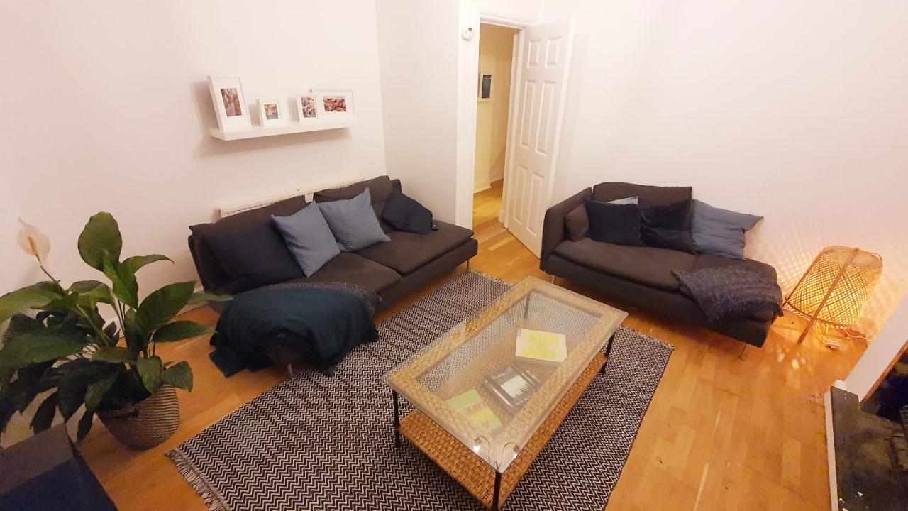 Lovely 2 Bedroom Period Garden Flat. Londyn Zewnętrze zdjęcie